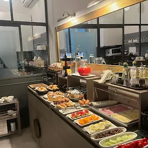 Otel Alfieri9, Floransa