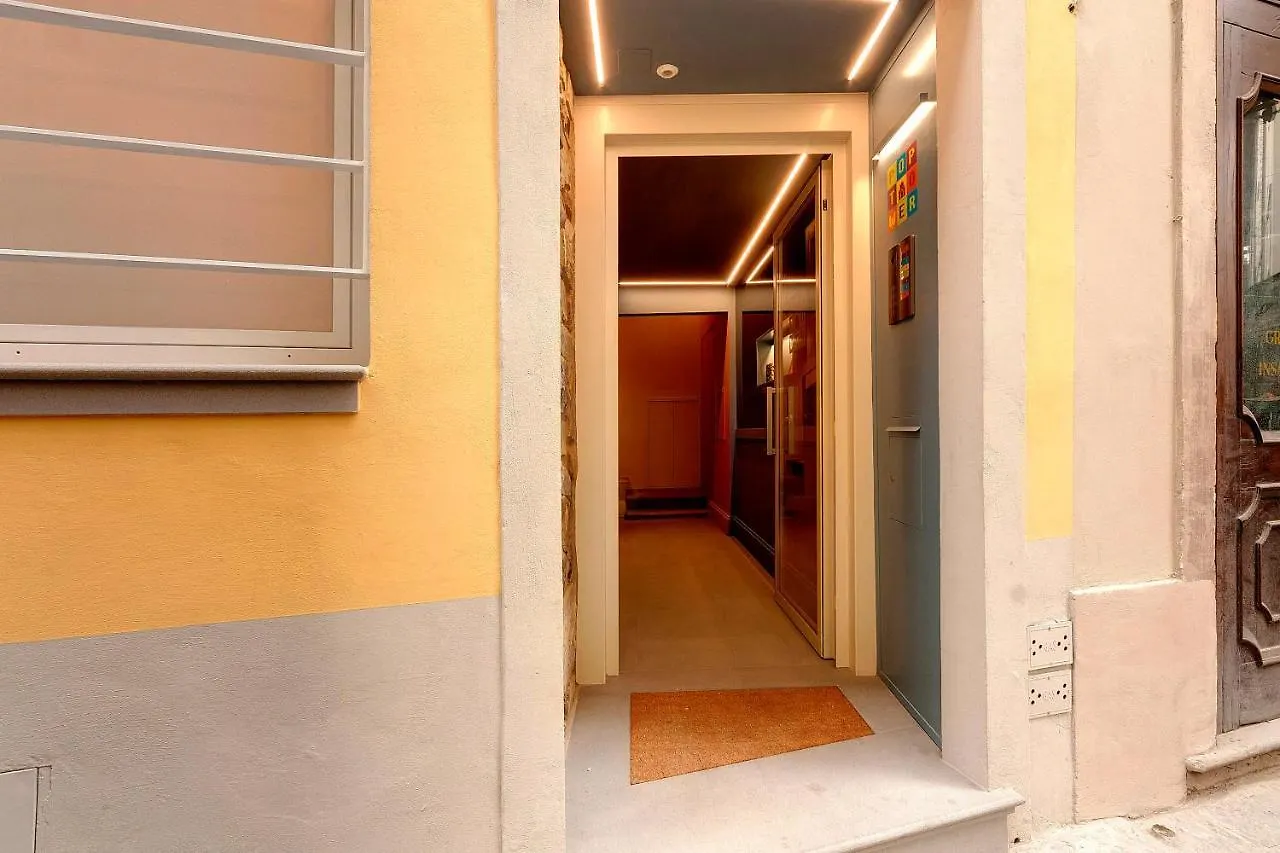 Pop Tower Apartments By Mamo Florencja